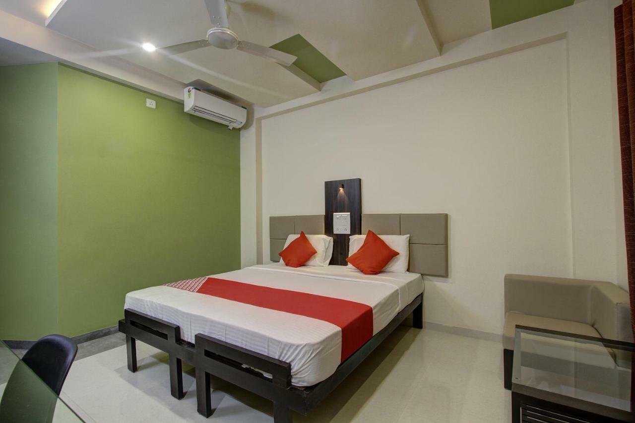 Oyo 39568 Alekha Gateway Hotel Sirsi Esterno foto
