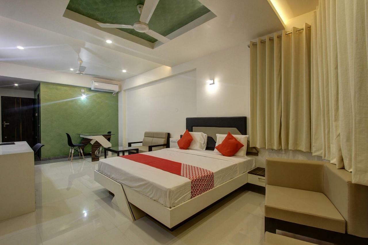 Oyo 39568 Alekha Gateway Hotel Sirsi Esterno foto
