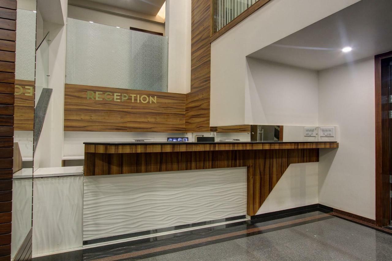 Oyo 39568 Alekha Gateway Hotel Sirsi Esterno foto