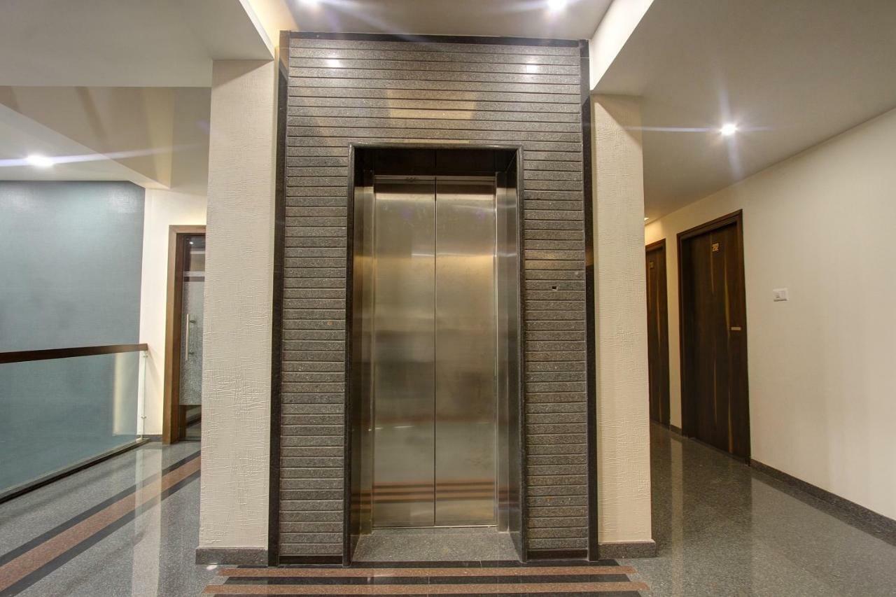 Oyo 39568 Alekha Gateway Hotel Sirsi Esterno foto