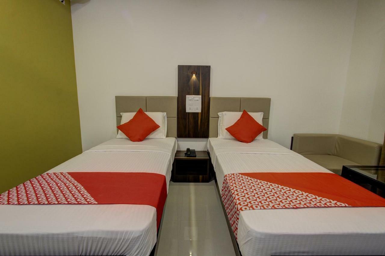 Oyo 39568 Alekha Gateway Hotel Sirsi Esterno foto