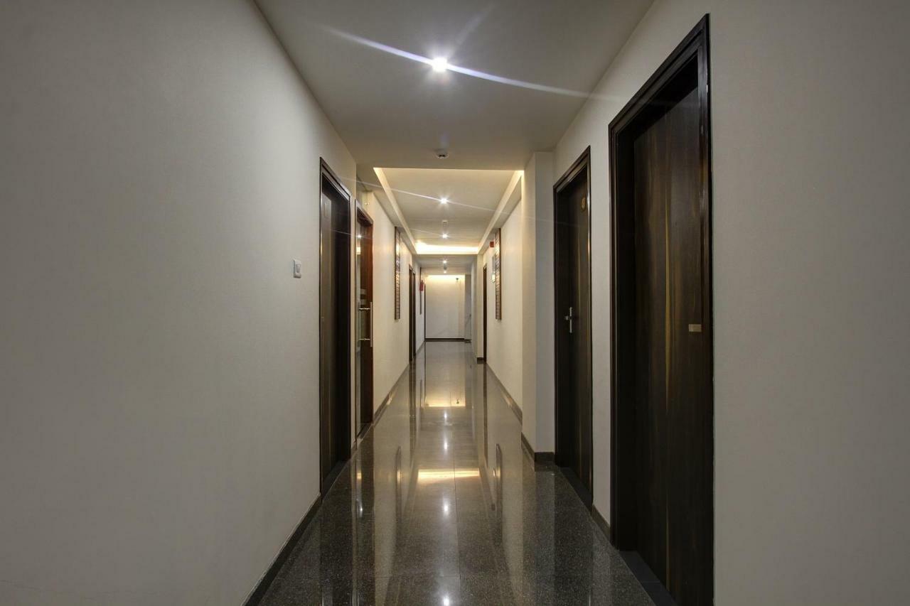 Oyo 39568 Alekha Gateway Hotel Sirsi Esterno foto